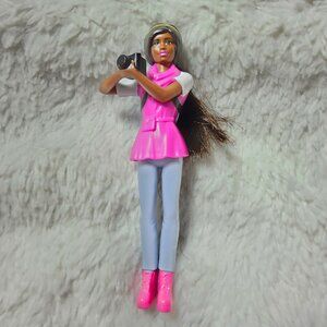 2020 Mattel Burger King Toy Barbie You Can Be Anything Photographer Doll